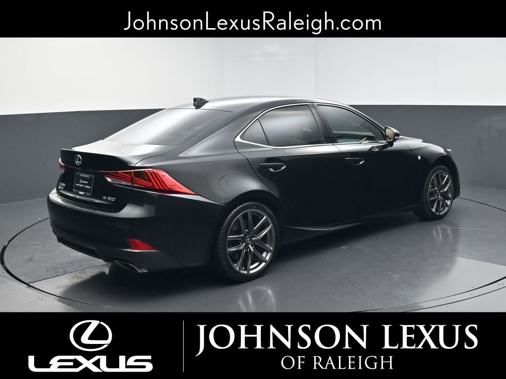 Used 2019 Lexus IS 300 F Sport w/ F Sport Package image 9