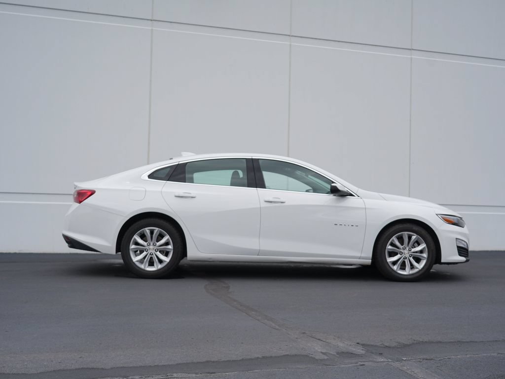 Used 2023 Chevrolet Malibu LT w/ Driver Confidence Package FWD image 2