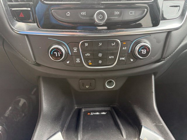 Used 2023 Chevrolet Traverse LT AWD/4WD image 30