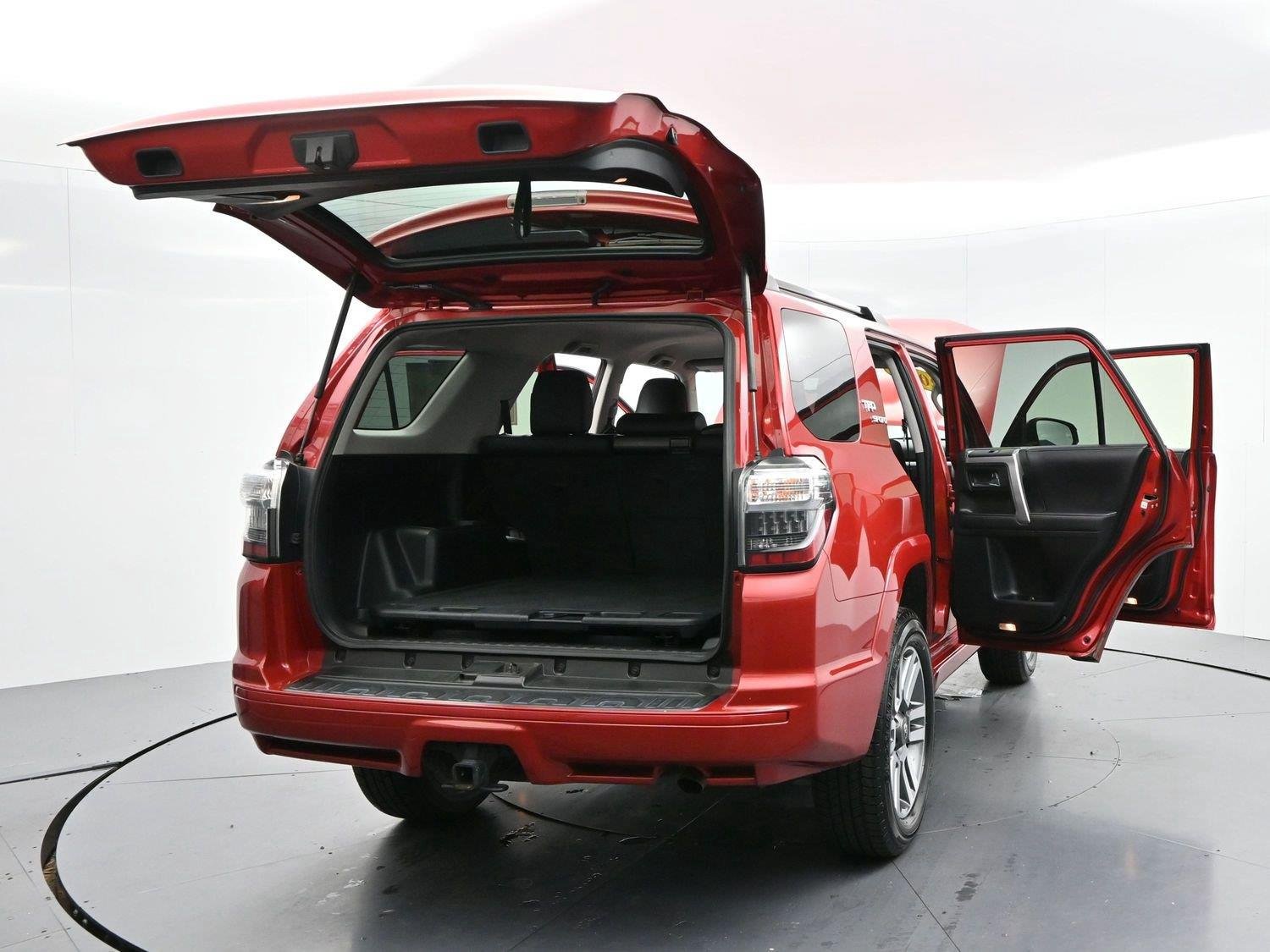 Used 2022 Toyota 4Runner TRD Sport w/ Technology Package RWD image 44