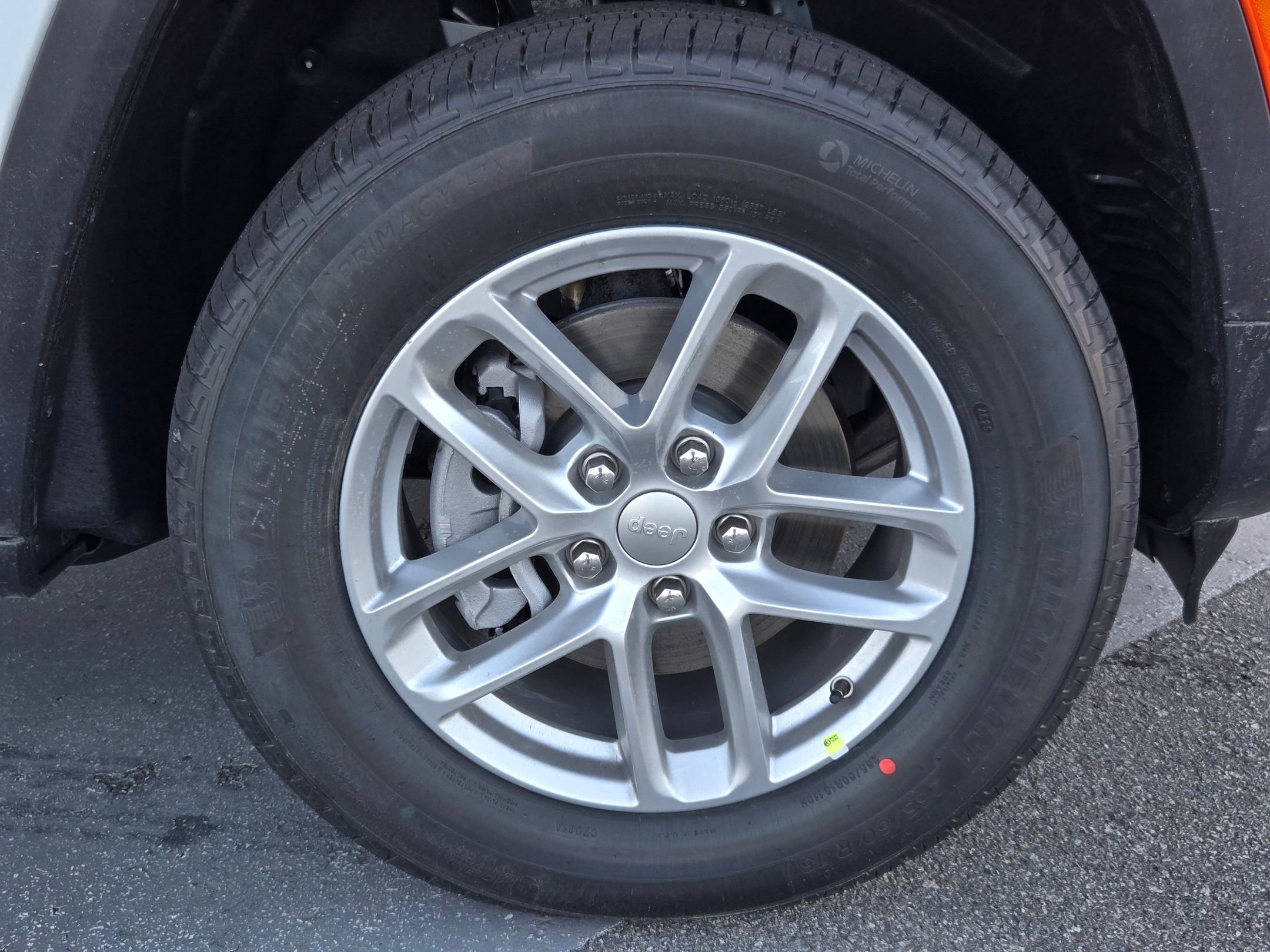 New 2025 Jeep Grand Cherokee Laredo image 10