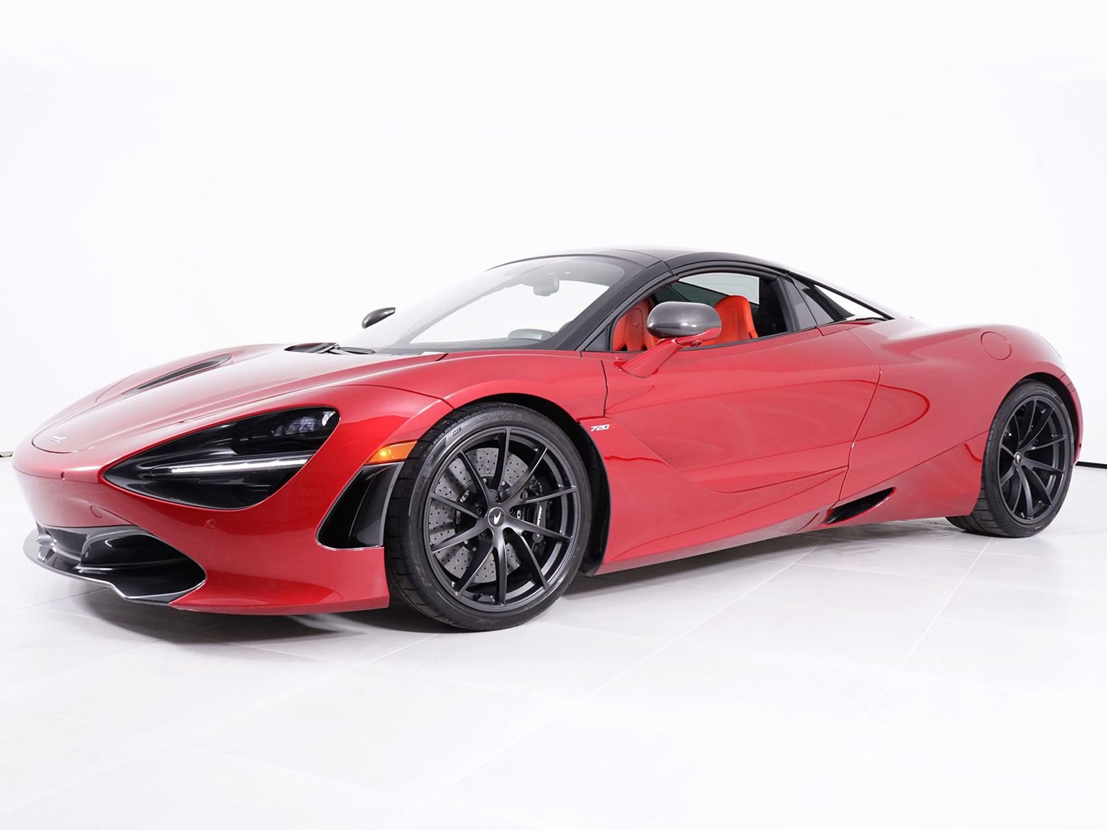 Used 2020 McLaren 720S Spider image 18