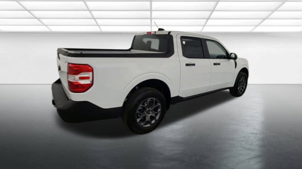 New 2026 Ford Maverick XLT w/ XLT Luxury Package AWD/4WD image 8