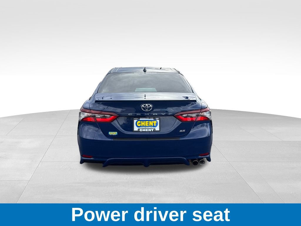 Used 2024 Toyota Camry SE image 5