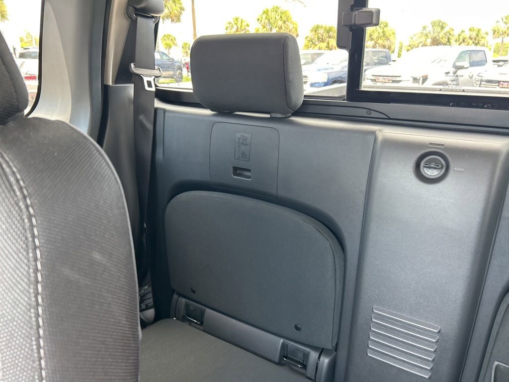 Certified 2024 Nissan Frontier SV w/ SV Convenience Package RWD image 14