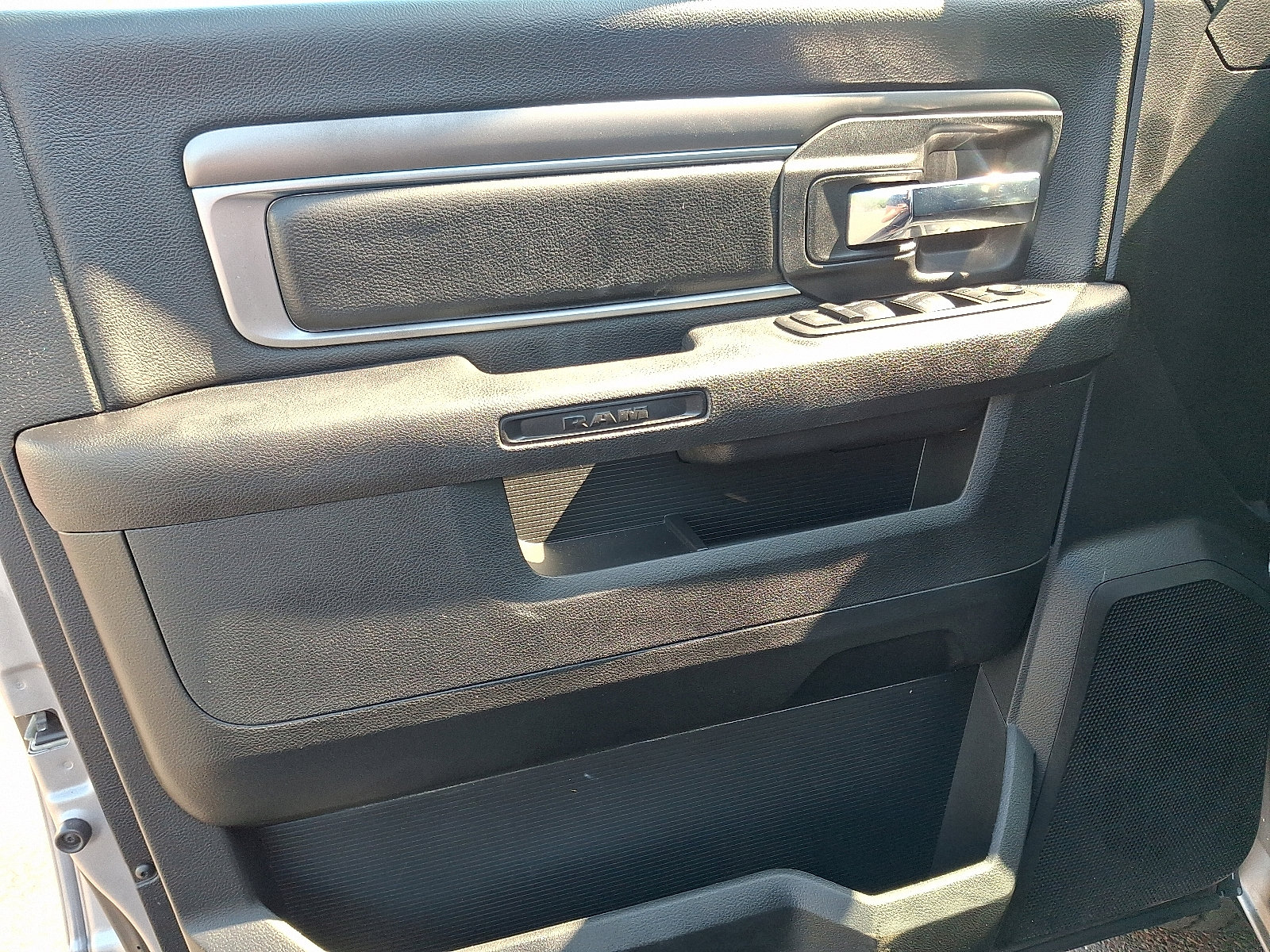 Used 2021 RAM 1500 Classic Warlock w/ Electronics Group image 12