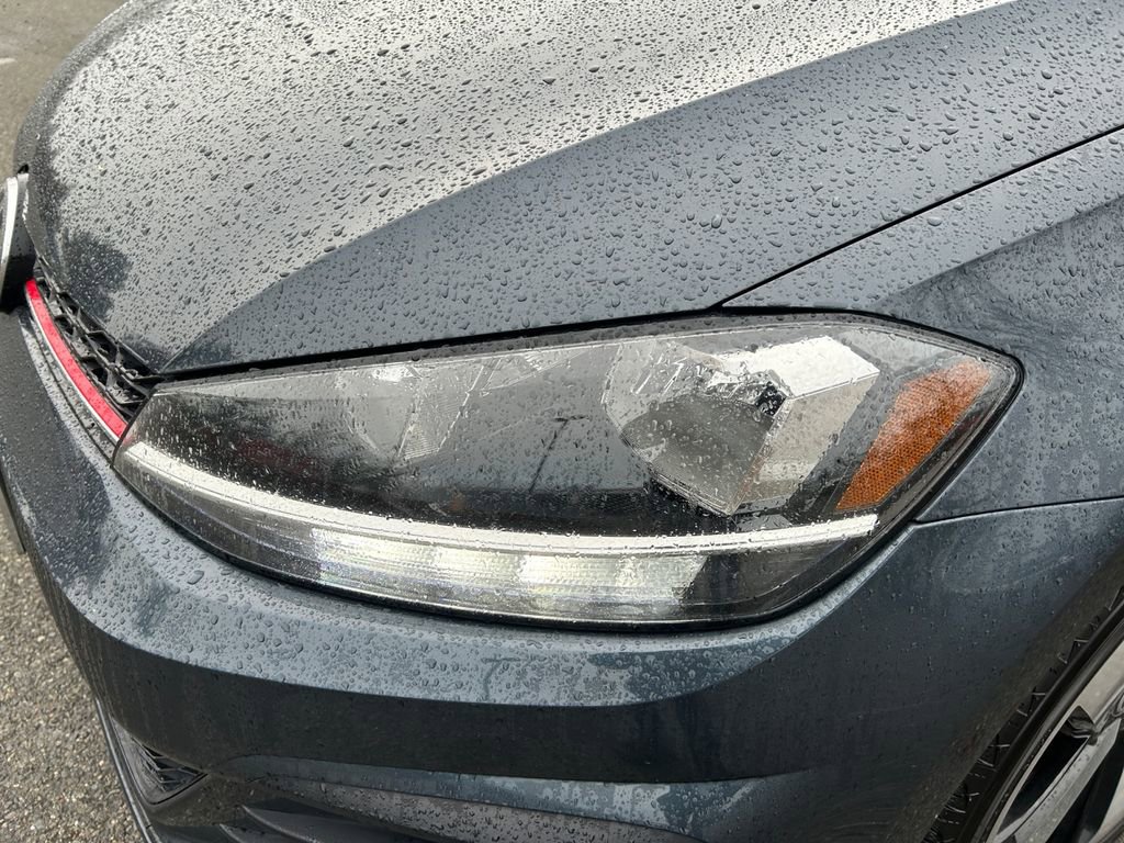 Used 2020 Volkswagen Golf 4-Door image 37