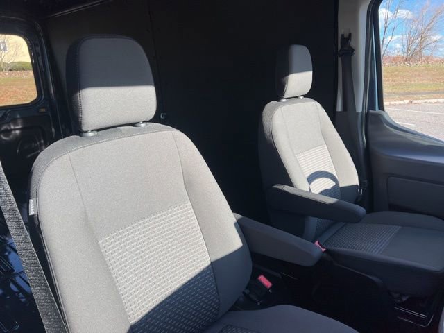 Used 2025 Ford Transit 250 148 Medium Roof image 35