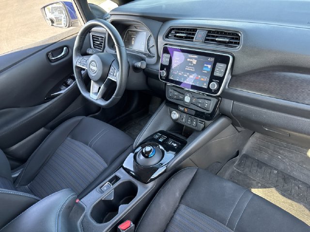 Certified 2025 Nissan Leaf SV Plus FWD image 28