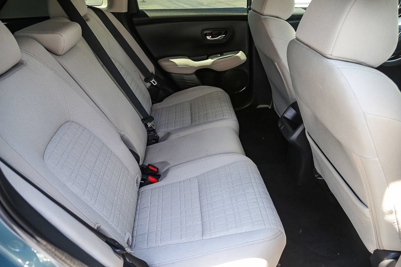 Used 2025 Honda HR-V LX image 15