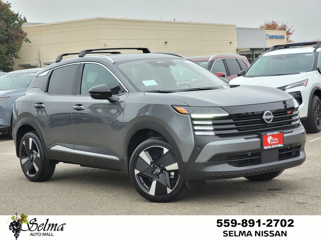 New 2026 Nissan Kicks SR w/ Cold Weather Package FWD image 1