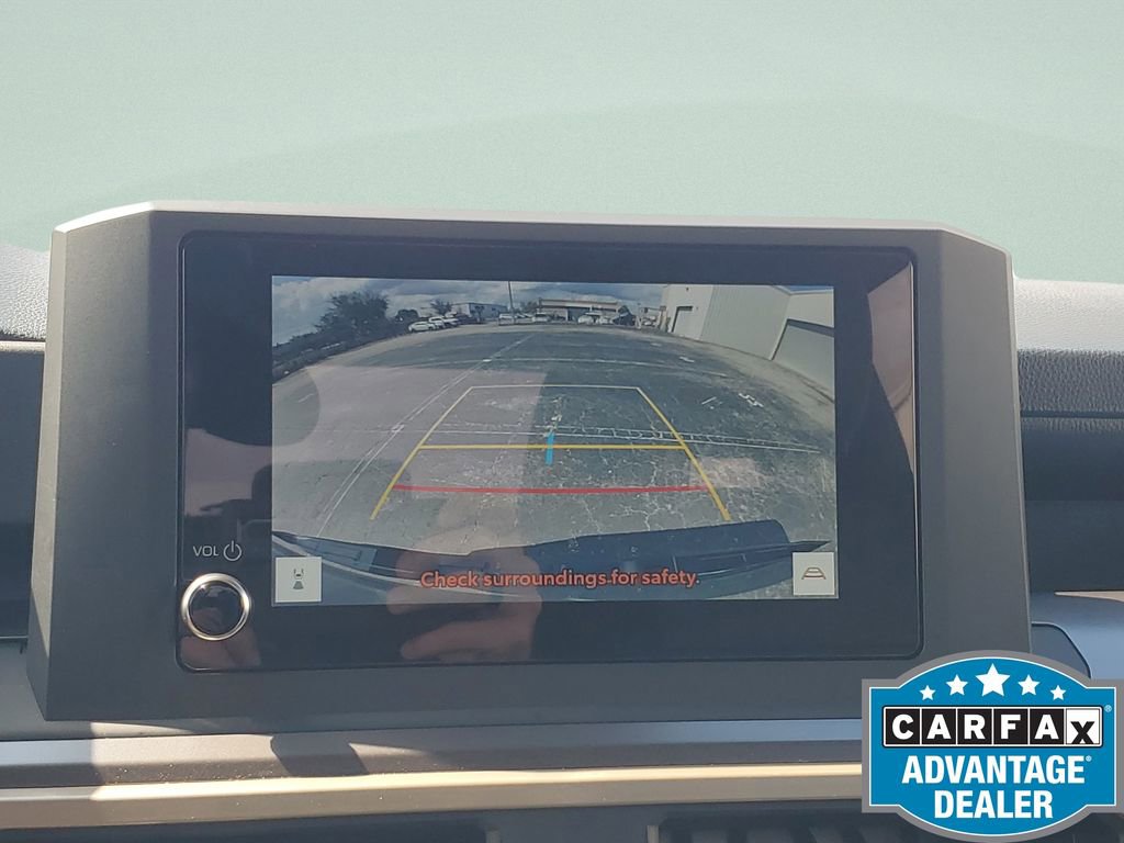 Used 2025 Toyota Tacoma TRD Off-Road image 18