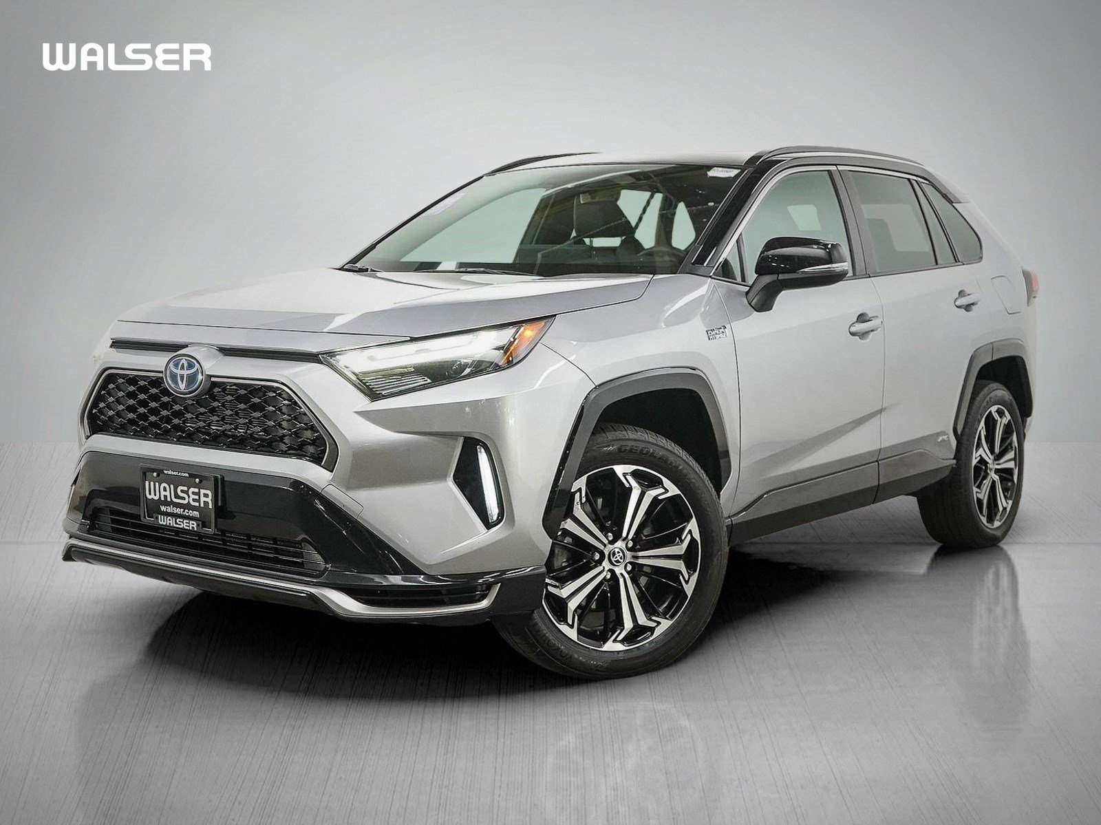 Used 2023 Toyota RAV4 XSE AWD/4WD image 1