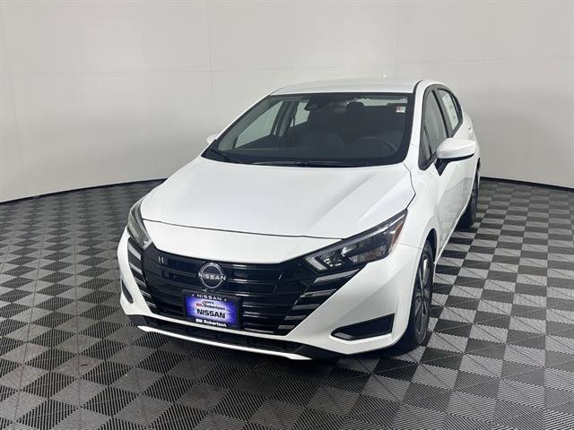 New 2025 Nissan Versa SV w/ Trunk Package FWD image 9
