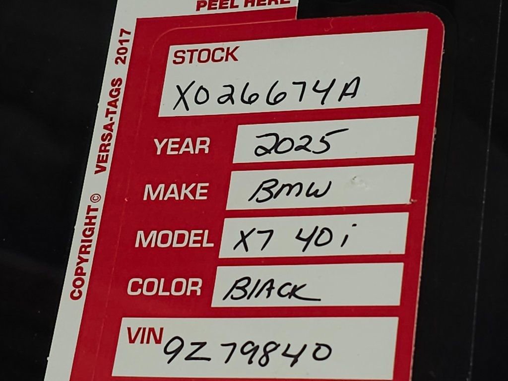 Used 2025 BMW X7 xDrive40i w/ Climate Comfort Package image 41