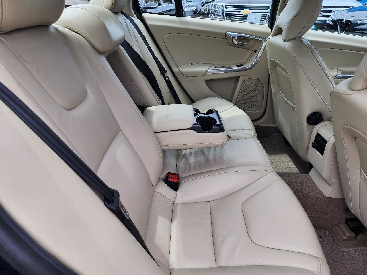 Used 2013 Volvo S60 T5 AWD/4WD image 27