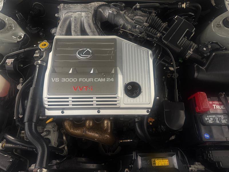 Used 2001 Lexus ES 330 FWD image 17