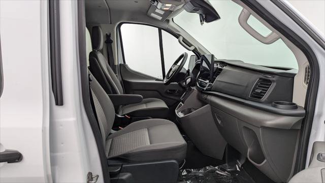 Used 2023 Ford Transit 350 XLT image 16