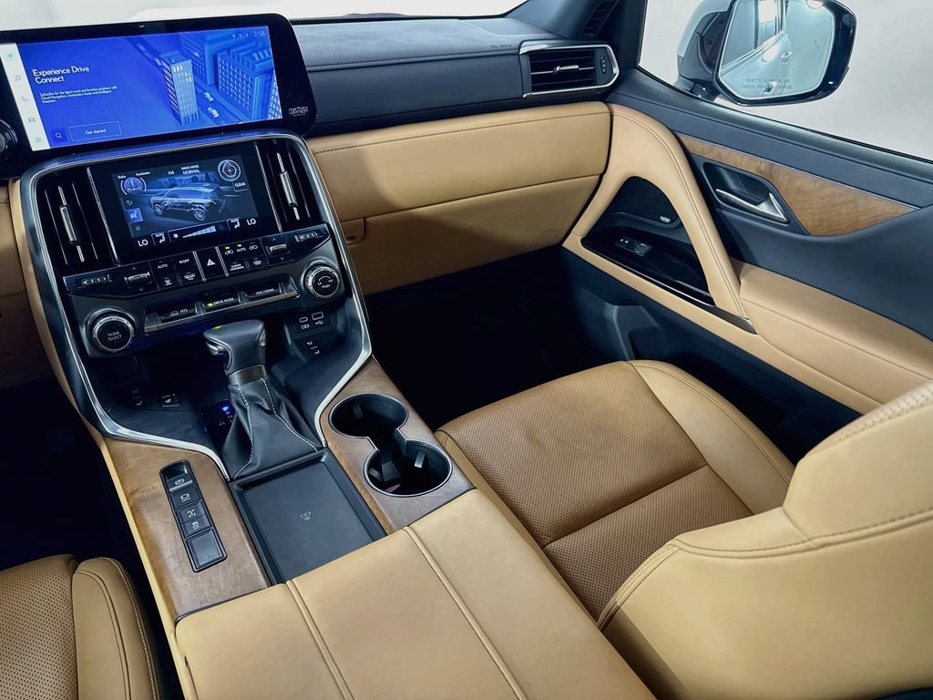 Used 2022 Lexus LX 600 4WD w/ Interior Upgrade Package image 25