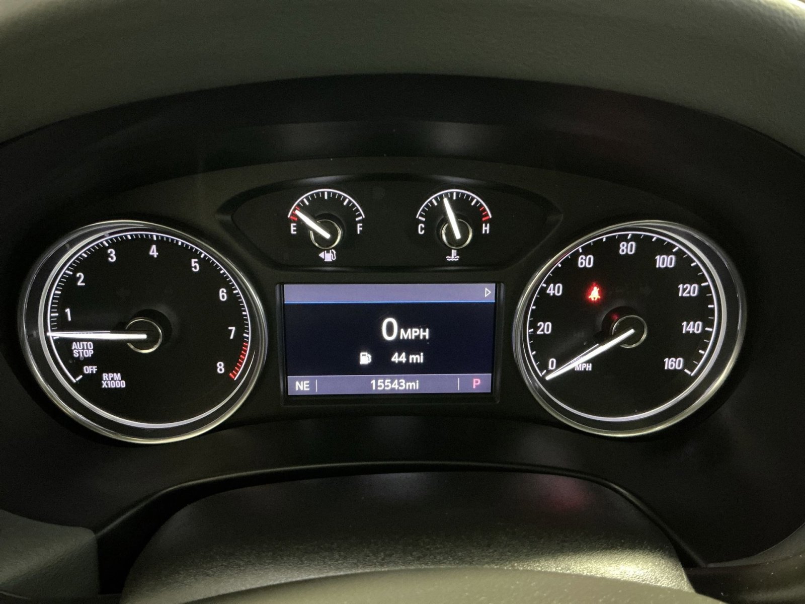 Used 2023 Buick Enclave Essence AWD/4WD image 18