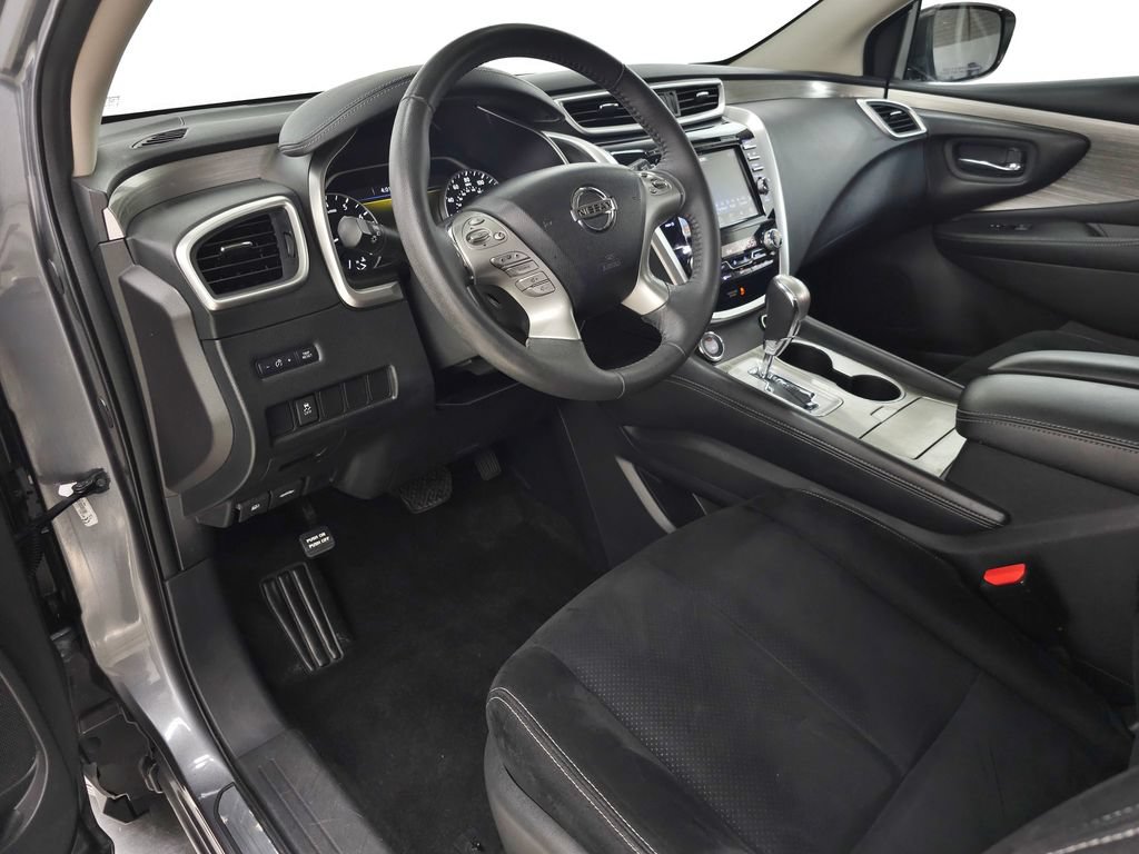 Used 2017 Nissan Murano SV AWD/4WD image 15