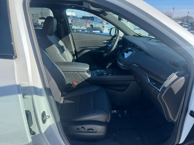 Certified 2022 Cadillac XT4 Sport w/ Enhanced Visibility Package image 17