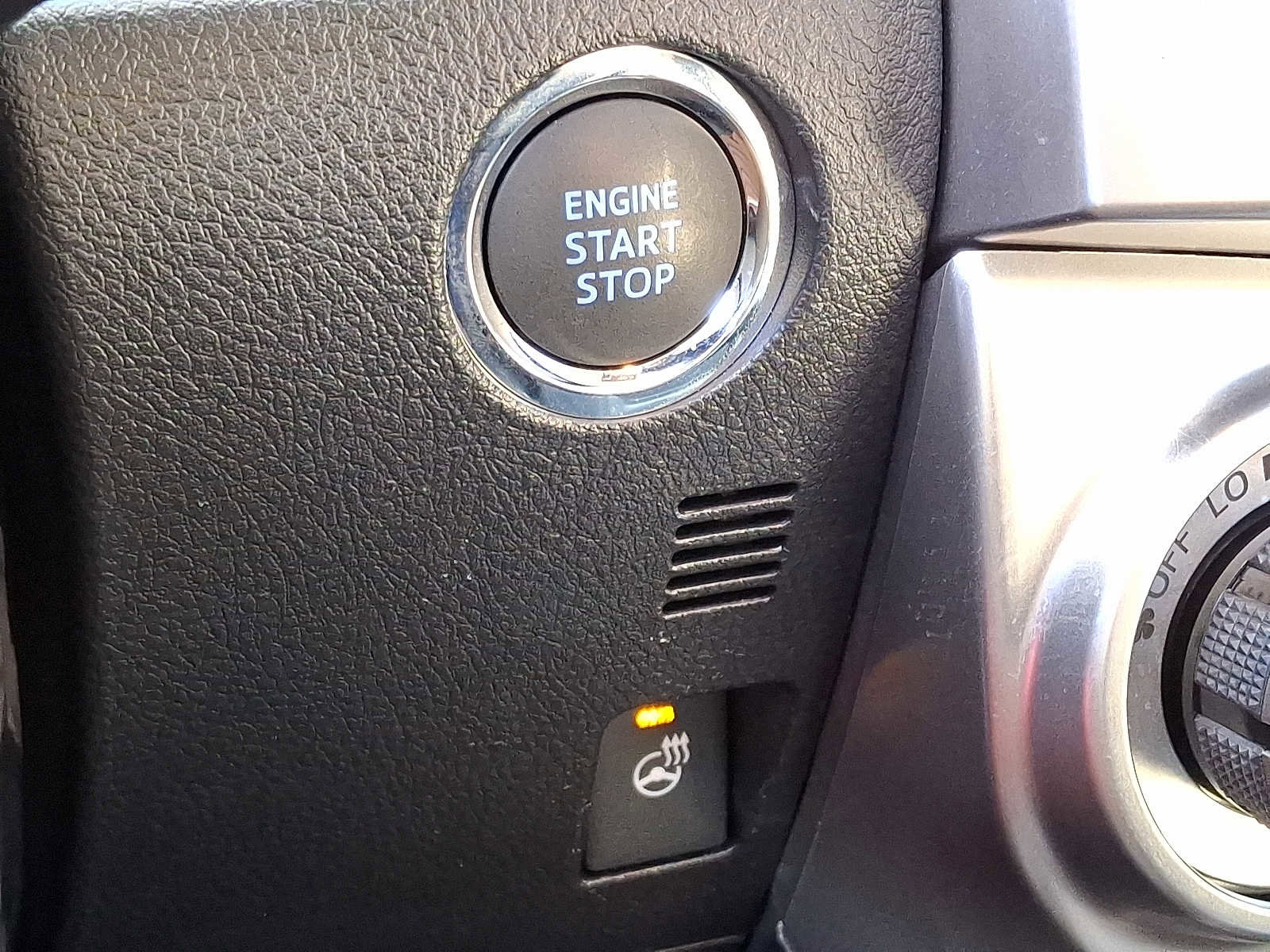 Used 2024 Toyota 4Runner SR5 Premium w/ Moonroof Package image 24