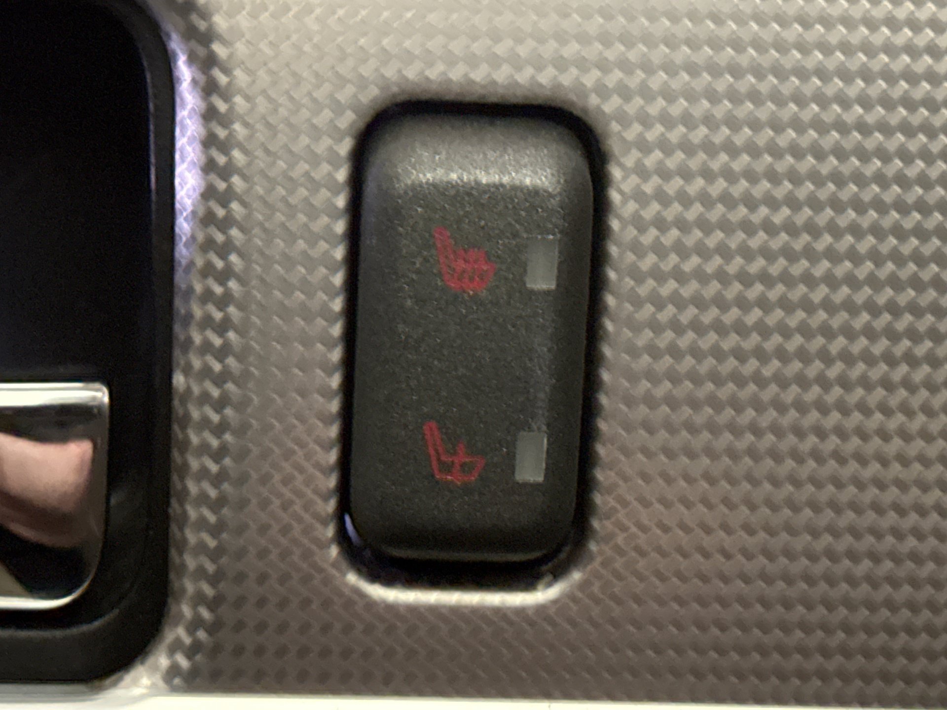 Used 2013 Lincoln MKX AWD image 20