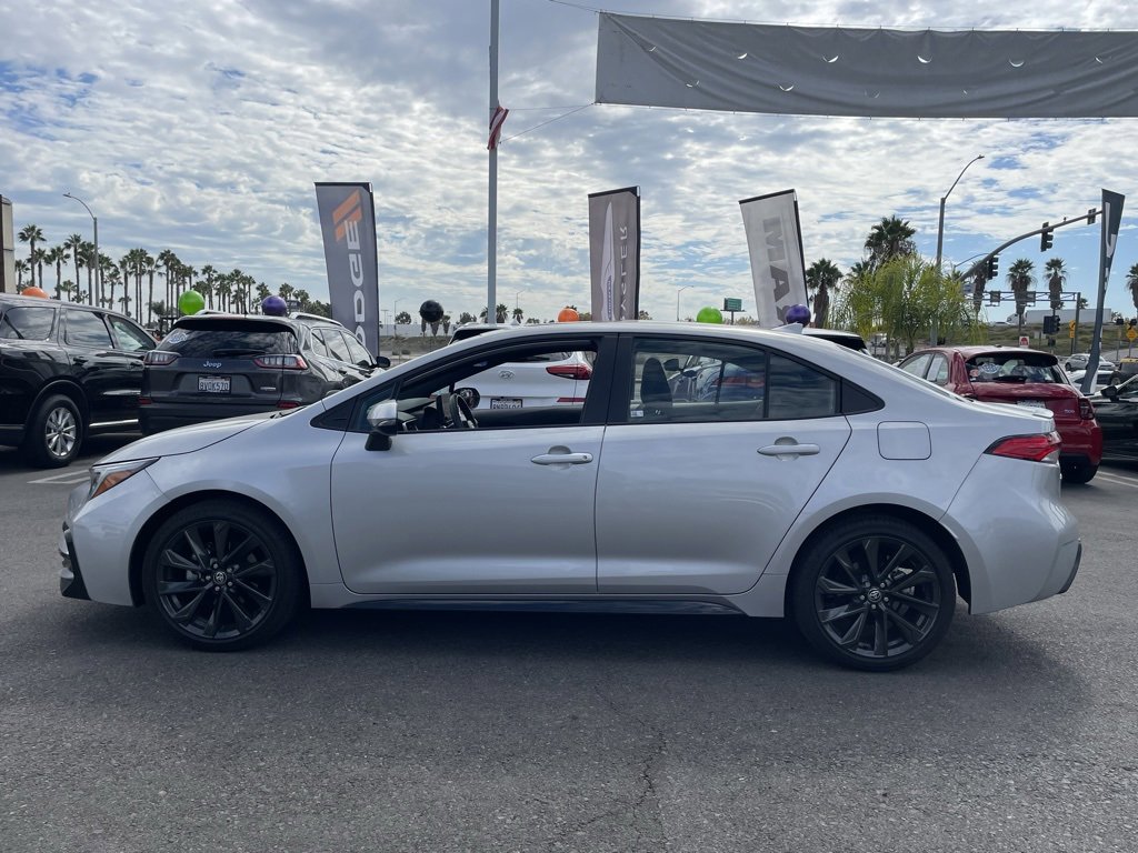 Used 2024 Toyota Corolla SE image 4