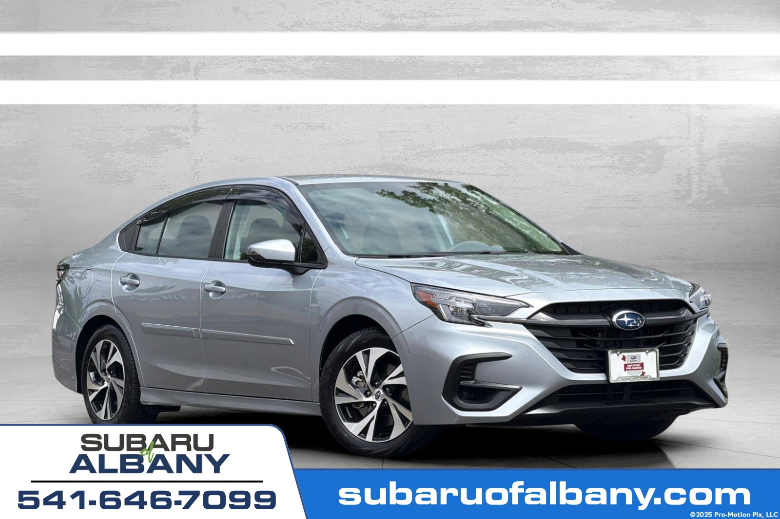 Used 2025 Subaru Legacy Premium AWD/4WD image 1