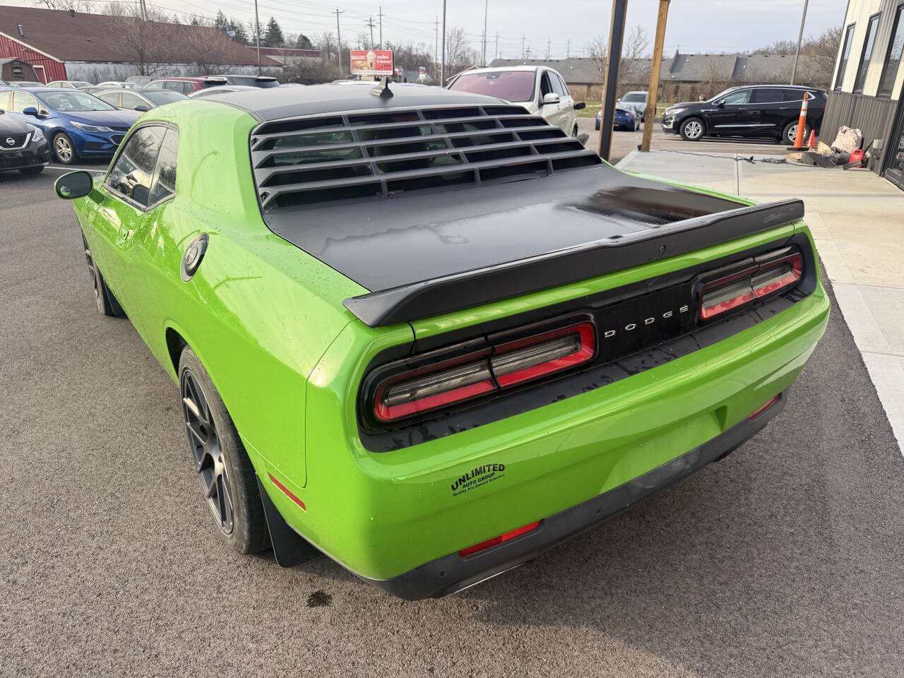Used 2017 Dodge Challenger R/T w/ Quick Order Package 28P T/A RWD image 10