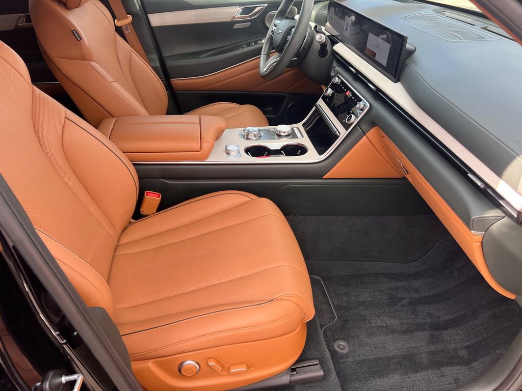 Used 2025 Genesis GV80 3.5T Advanced image 14