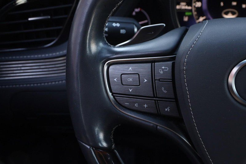 Used 2018 Lexus LS 500 AWD image 12