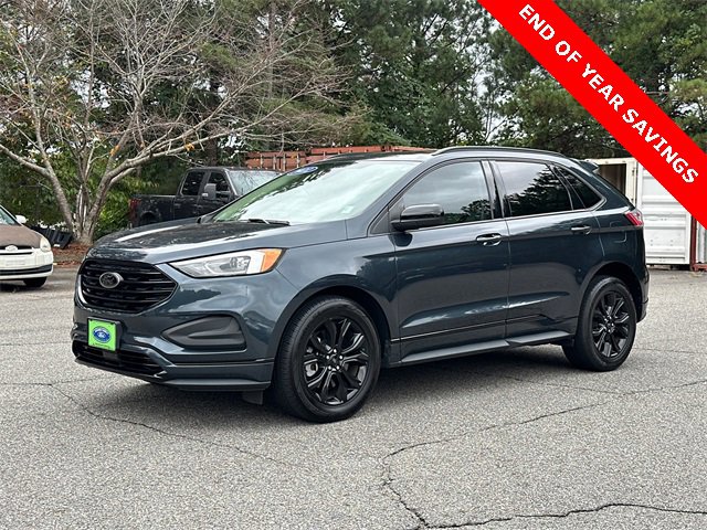 Certified 2022 Ford Edge SE w/ Black Appearance Package image 3