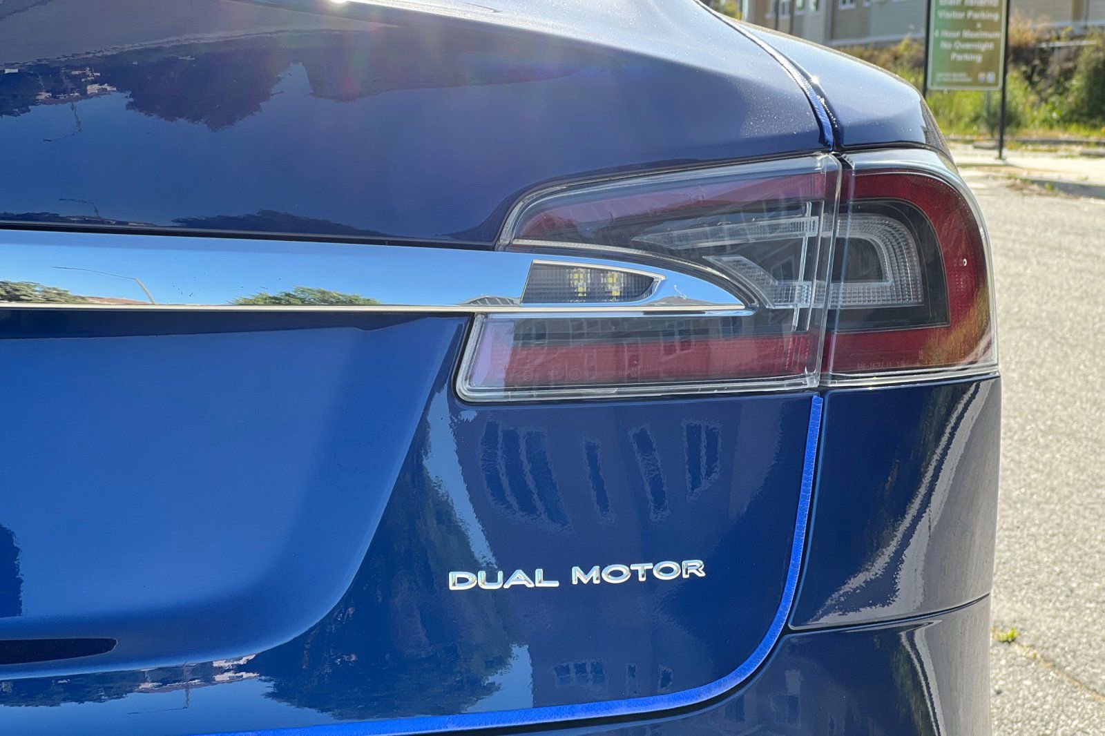 Used 2020 Tesla Model S Long Range Plus image 26