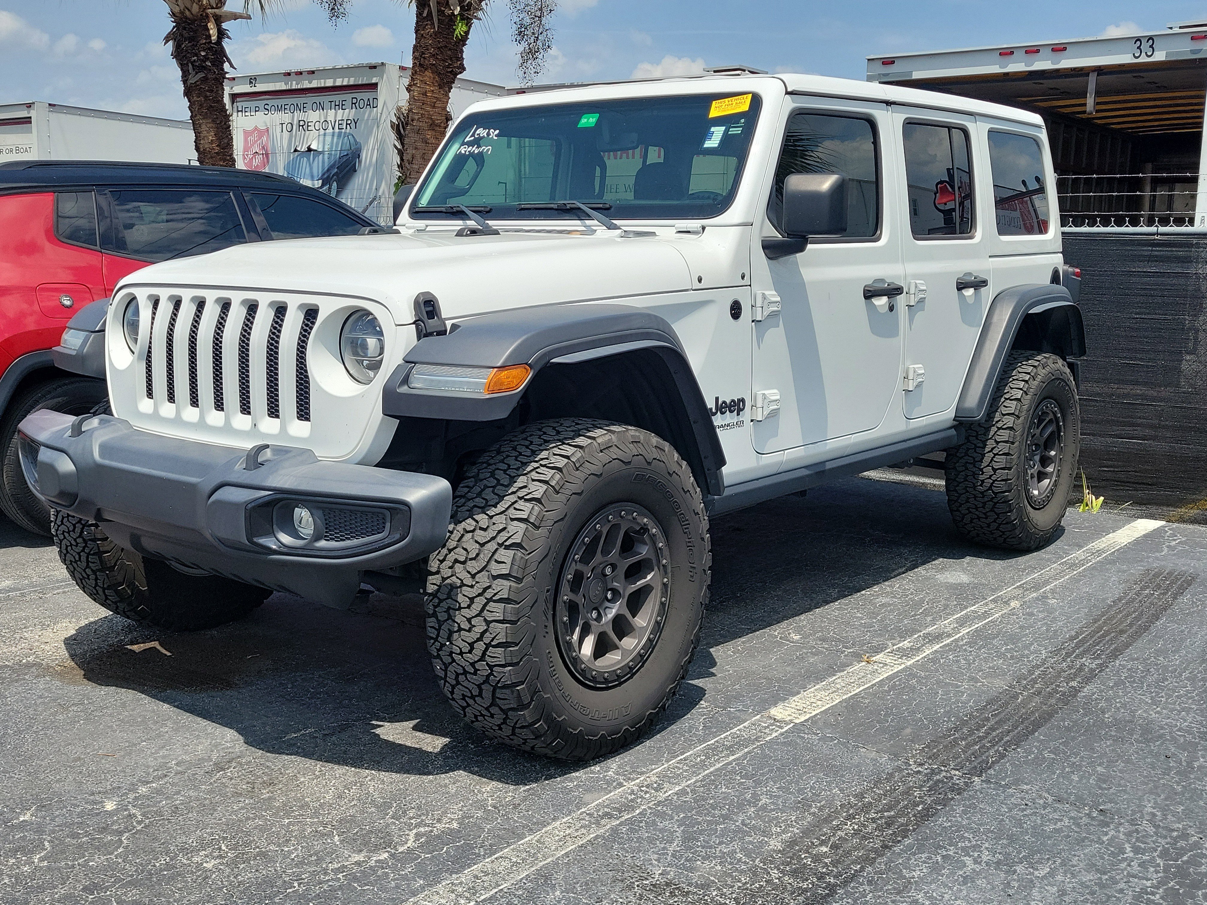 Certified 2022 Jeep Wrangler Unlimited Sport w/ Xtreme Recon 35" Tire Package AWD/4WD image 3