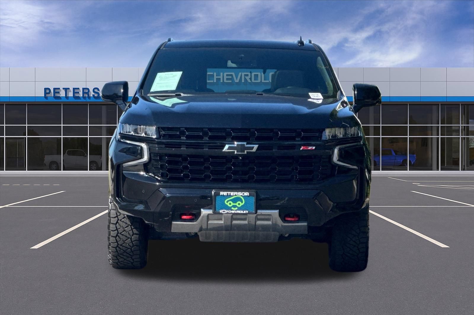 Certified 2023 Chevrolet Tahoe Z71 w/ Luxury Package AWD/4WD image 9