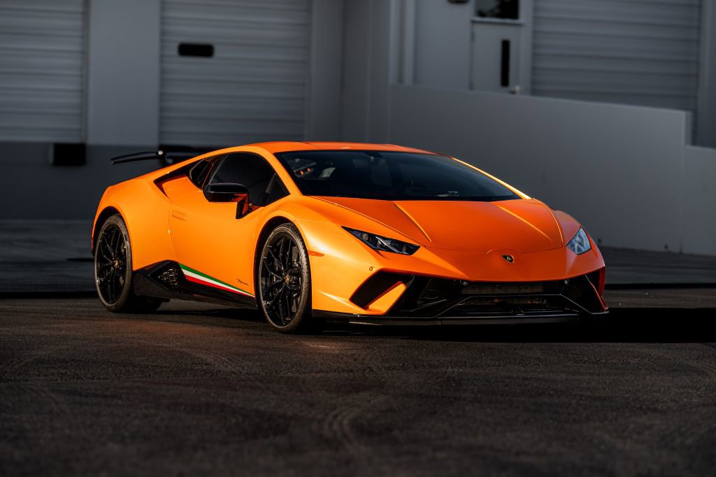 Used 2018 Lamborghini Huracan Performante image 8