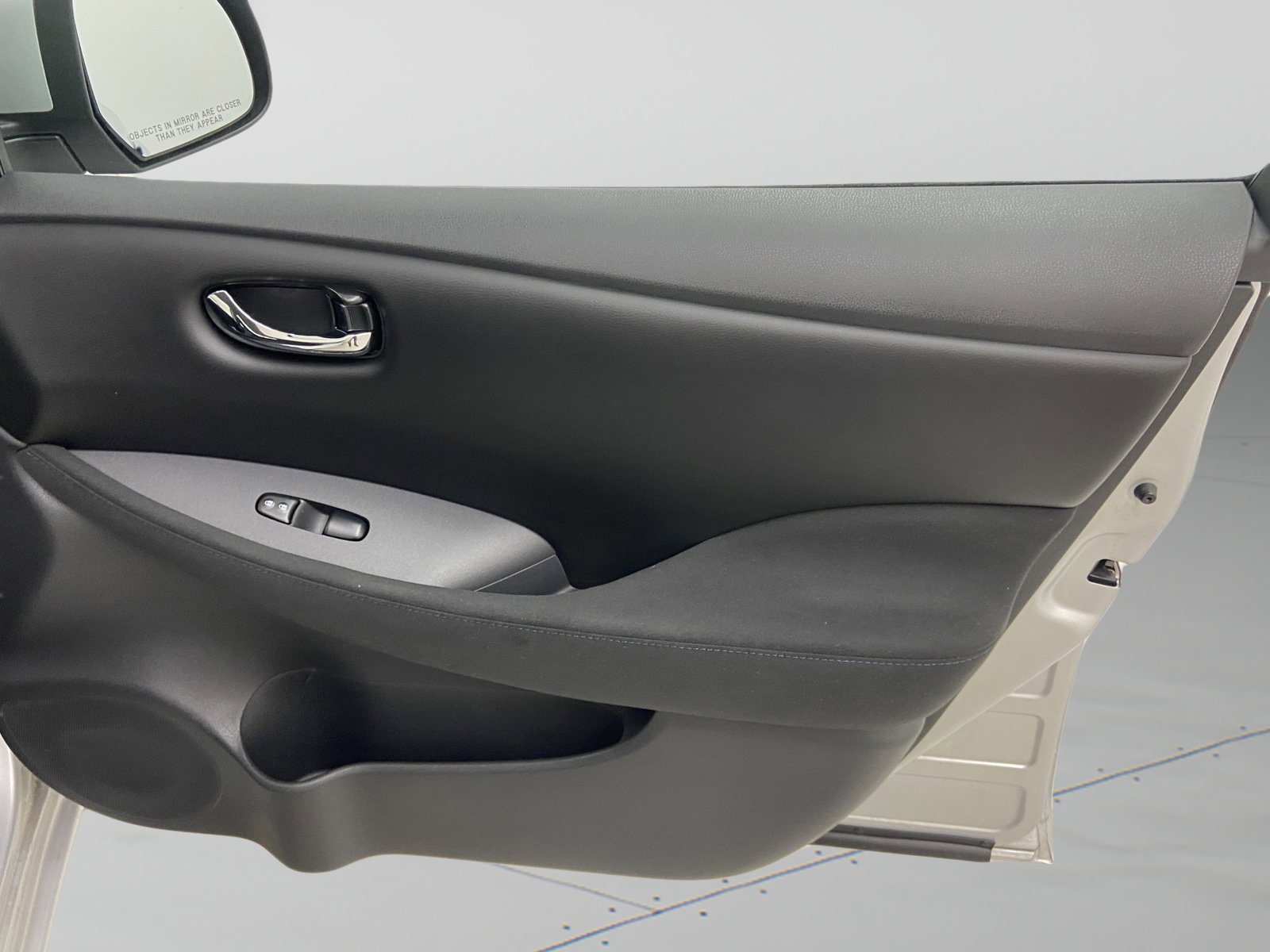 Used 2013 Nissan Leaf S w/ Charger Pkg image 30