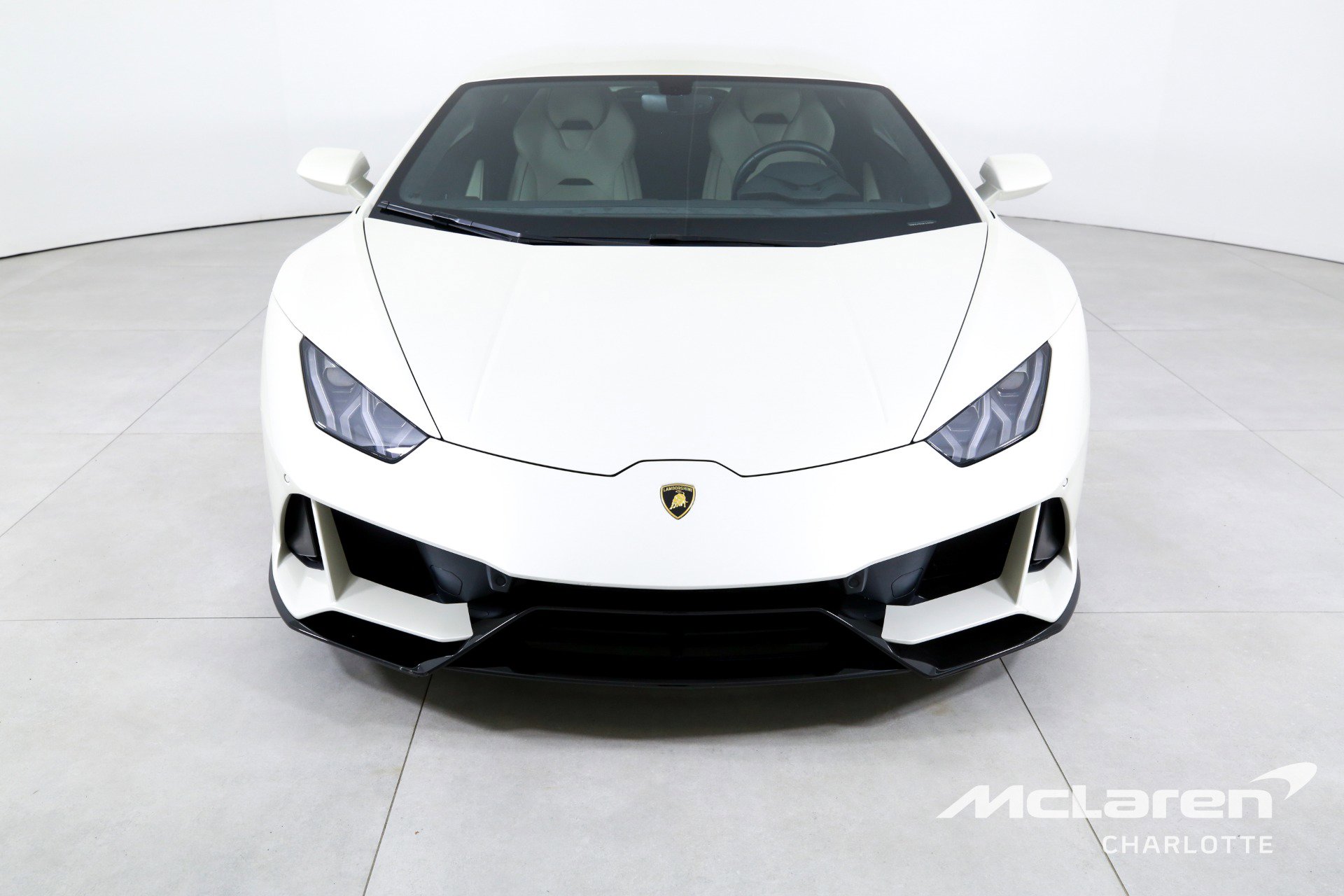 Used 2022 Lamborghini Huracan EVO image 4