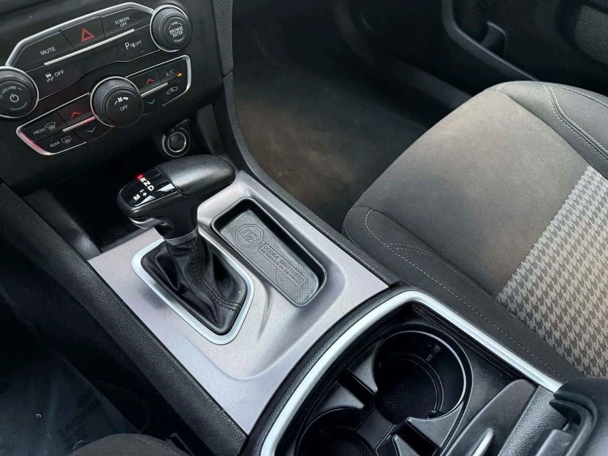 Used 2023 Dodge Charger SXT image 21