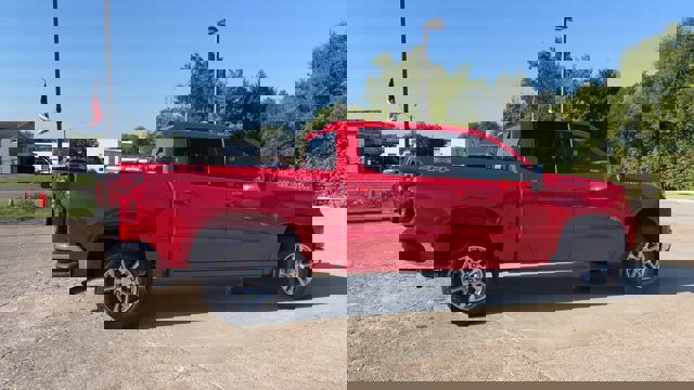 New 2025 Chevrolet Silverado 1500 LT image 9