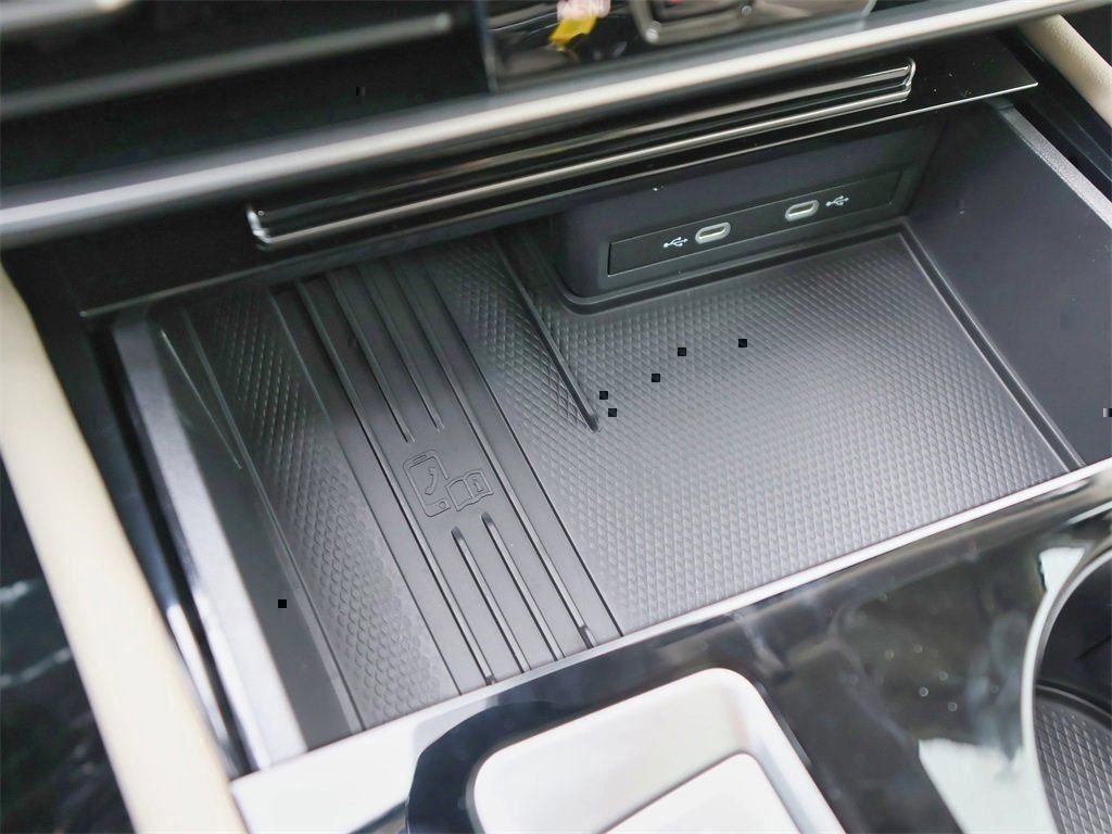 New 2026 Volkswagen Atlas SEL Premium R-Line image 31