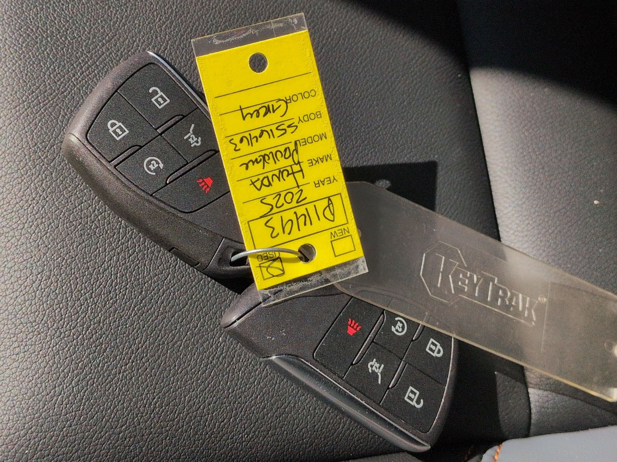 Used 2025 Honda Prologue Touring image 33