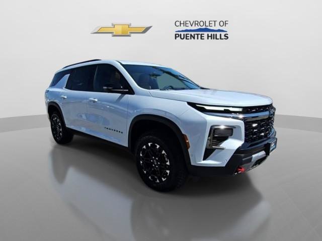 New 2027 Chevrolet Traverse Z71 w/ Enhanced Driving Package AWD/4WD image 2