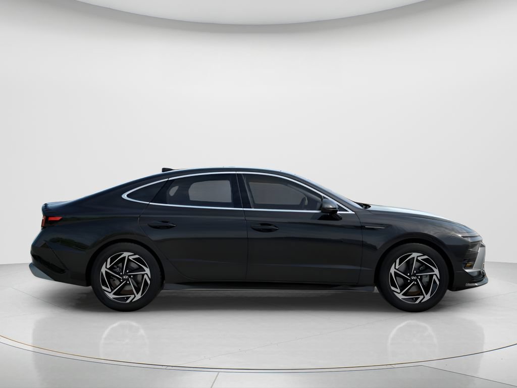 New 2025 Hyundai Sonata SEL FWD image 4