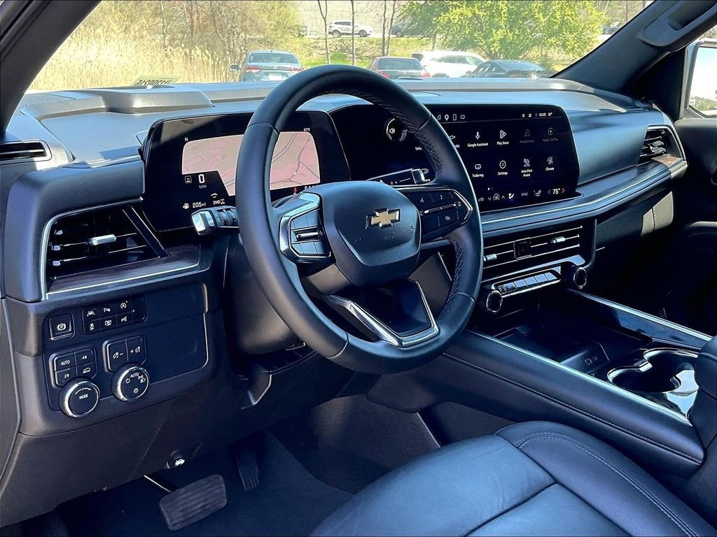 Used 2025 Chevrolet Tahoe LT AWD/4WD image 8