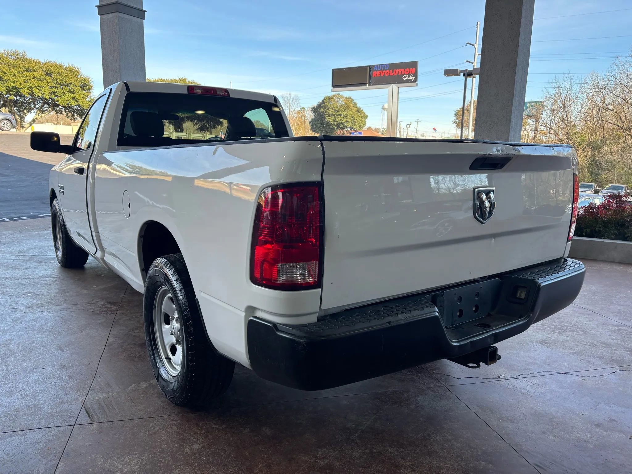 Used 2017 RAM 1500 Tradesman image 4