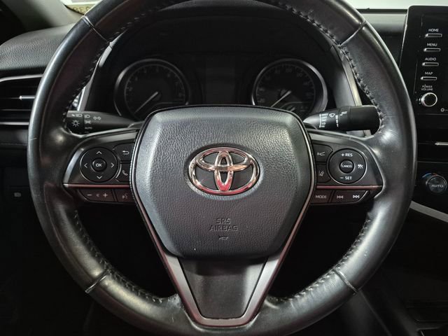 Used 2023 Toyota Camry SE w/ Convenience Package FWD image 18