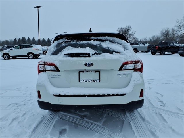 Used 2017 Subaru Outback 2.5i Touring image 7